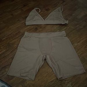 Light brown workout set